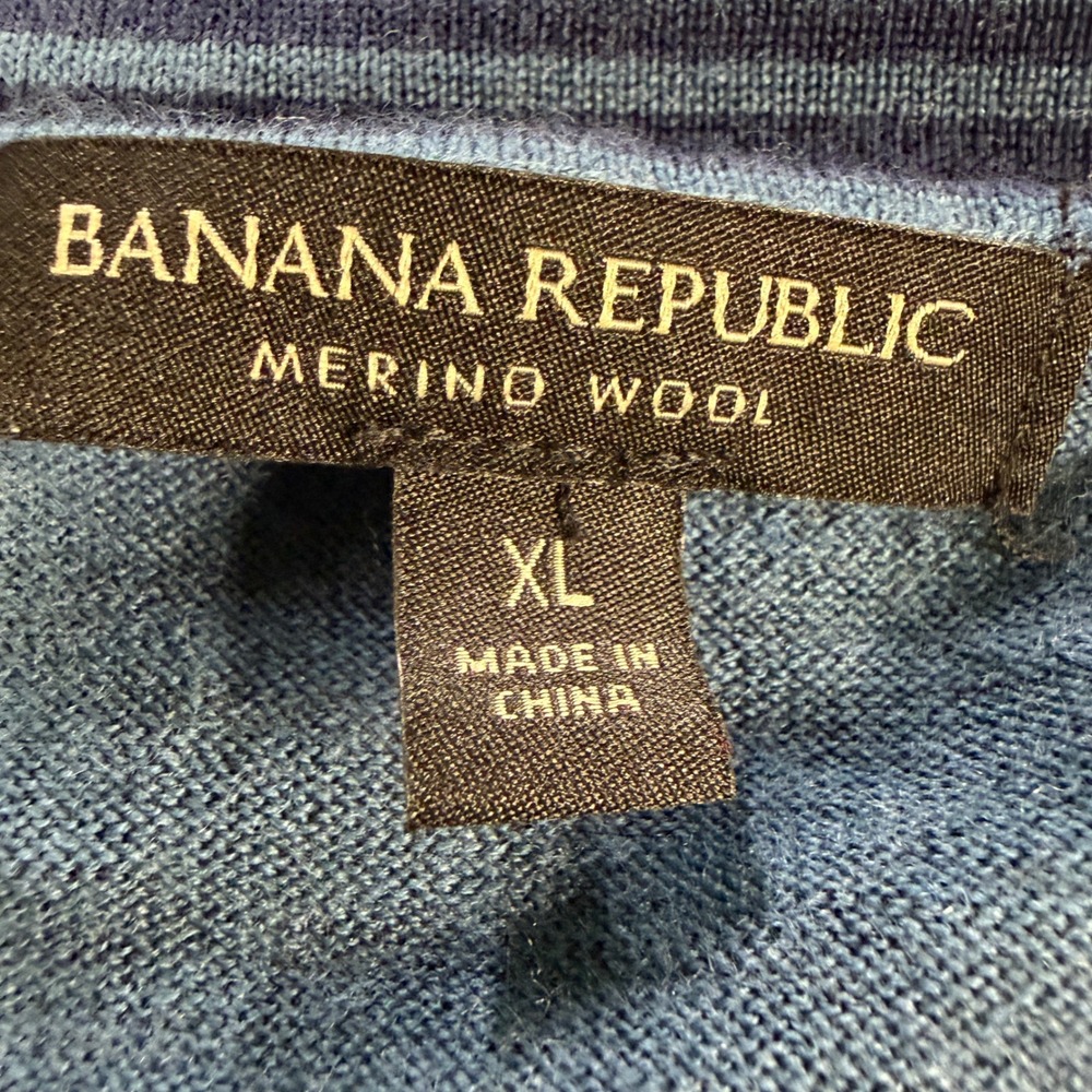 Banana Republic Crewneck Merino Wool Blue Sweater Size XL Quiet Luxury - Picture 3 of 10